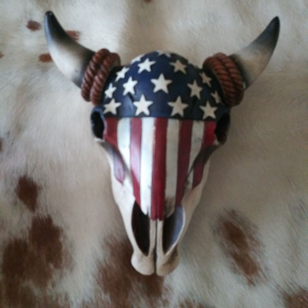 Cow Skull box (SOLD)